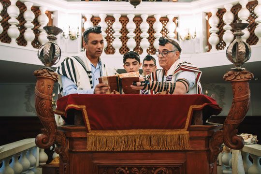 החתן עולה לתורה