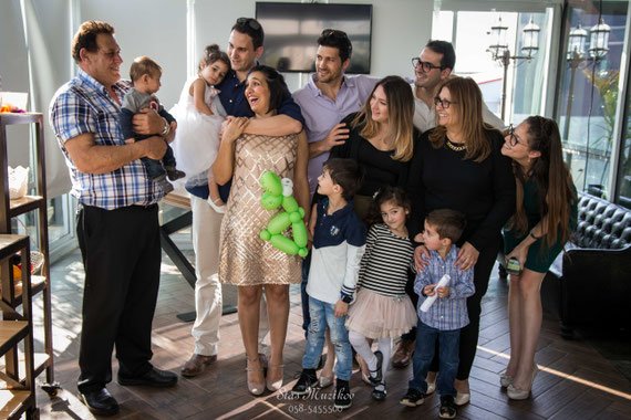 רגע משפחתי לא מתוכנן | צילום אירוע ברית בטוסקה אירועים