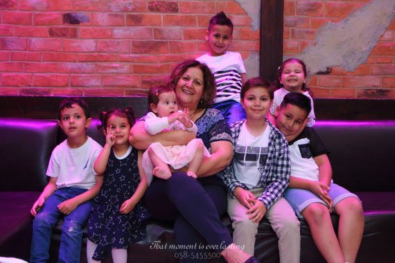 קסם - סבתא והנכדים | ברית מילה ברפאל אירועים