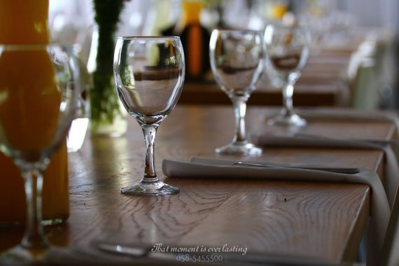 סידור הסכו''ם בשולחן | אירוע ברית ביתי