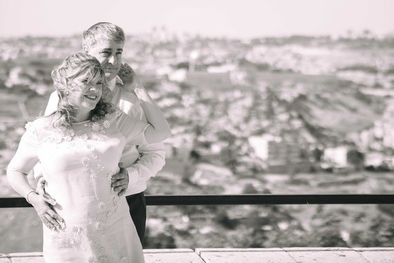 מצפה עולמיא - צילומי זוגיות של ג'ון ואלגרה