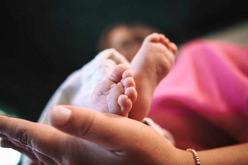 בואו להתרגש מעצמכם - צילומי משפחה והניובורן בבריתות