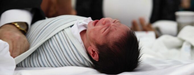 ברית מילה – חסרונות והיתרונות