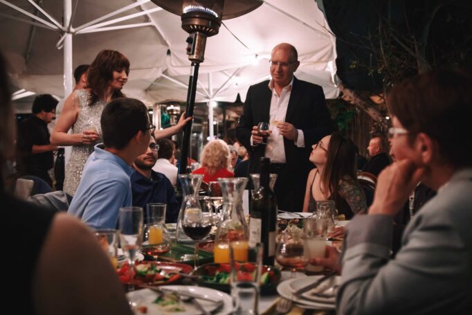 לחיים - צילום יום הולדת במסעדה