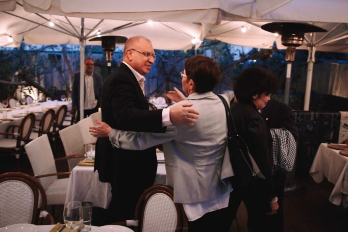 המפגש - צילום יום הולדת 50