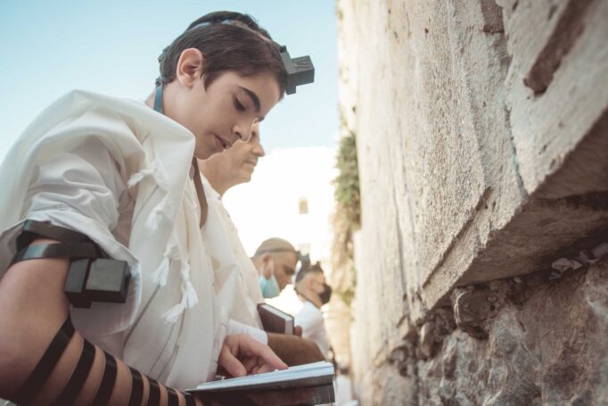 אצלנו תמונה אחת שווה 1,000,000 מילים-צלמים לבר מצווה ברמה הגבוהה ביותר המרכז לצילום אמנותי